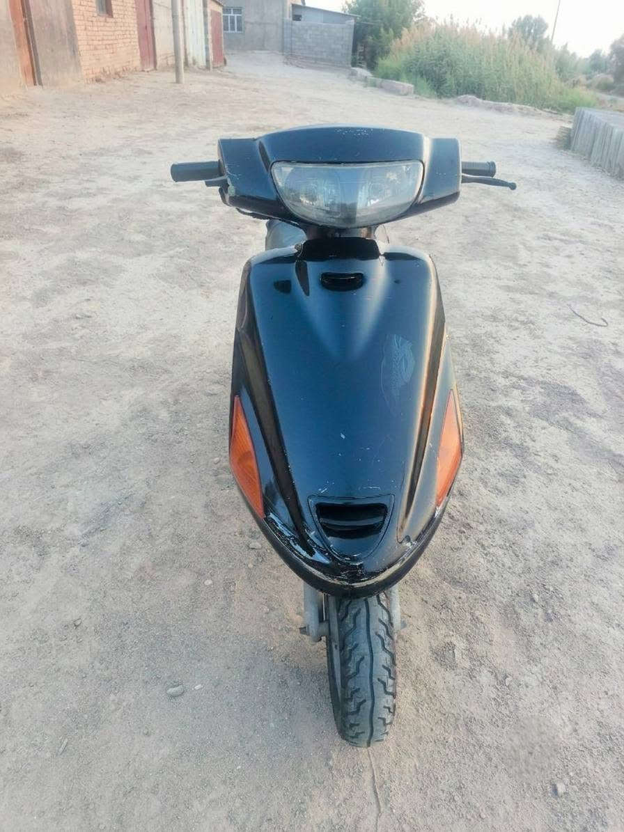 سلام عليكم دراجه فراشه للبيع سعر 300 وبيها مجال قليل مكاني غراف مراسله او تصال ***********
