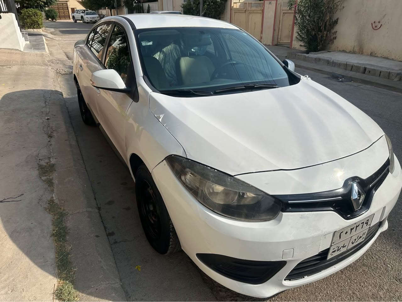 رينو فلونس ٢٠١٥ خليجي ١٢٢ هه زار روشتوه سه نه وي تاكو ٢٧ تازه يه گير مه كينه ته بريد ته حويل به شه رت ٤ پارچه و نيوي بوياخه بي ده عموو ناوگرتنو ئيربراك ٢ قرچي به سيتي هه يه سيعري ٦٣ گه لاو معامه له يه كي زور كه م  مشته ريت ته له فون بكه *********** السليمانية, العراق
