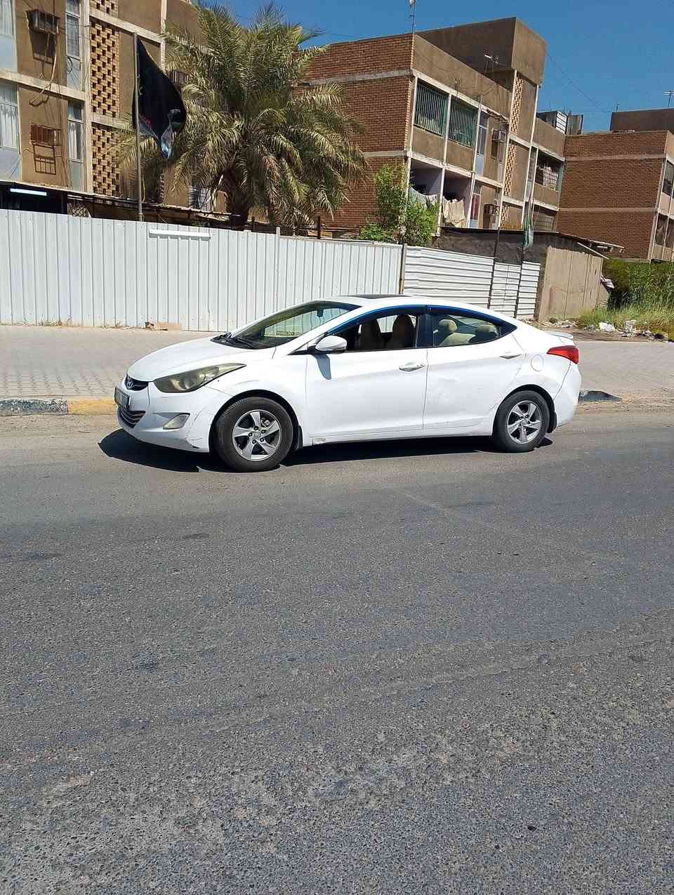 للبيع سياره النترا موديل ٢٠١٢ خليجي فول بصمه ابواب بصمه تشغيل باسمي محرك ١٨٠٠ دوش تخم تاير تبريد ثلج  فتحه مكفوله من الضربه والصبغ والتبديل عدى طخطخات غير مصلحه رقم تلفوني *********** مكاني المحموديه
