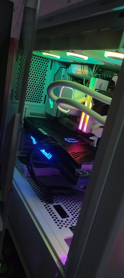 سلام عليكم للبيع  او مراوس بكرت 4070 - 5060ti16
RTX 3080 TI 12GB ZOTAG GAMNIG 
الكرت وحش معروف بأدائة كرت نضيف جدآ مال حاسبتي الشخصية مامستخدمة شخص ثاني للامانة 

السعر 700 قفل مكاني بصرة  رجاء موشراي لا تراسلني  متوفر توصيل ولكن بشرط عربون 25 ينقطع من سعر الكرت 
*********** واتساب

