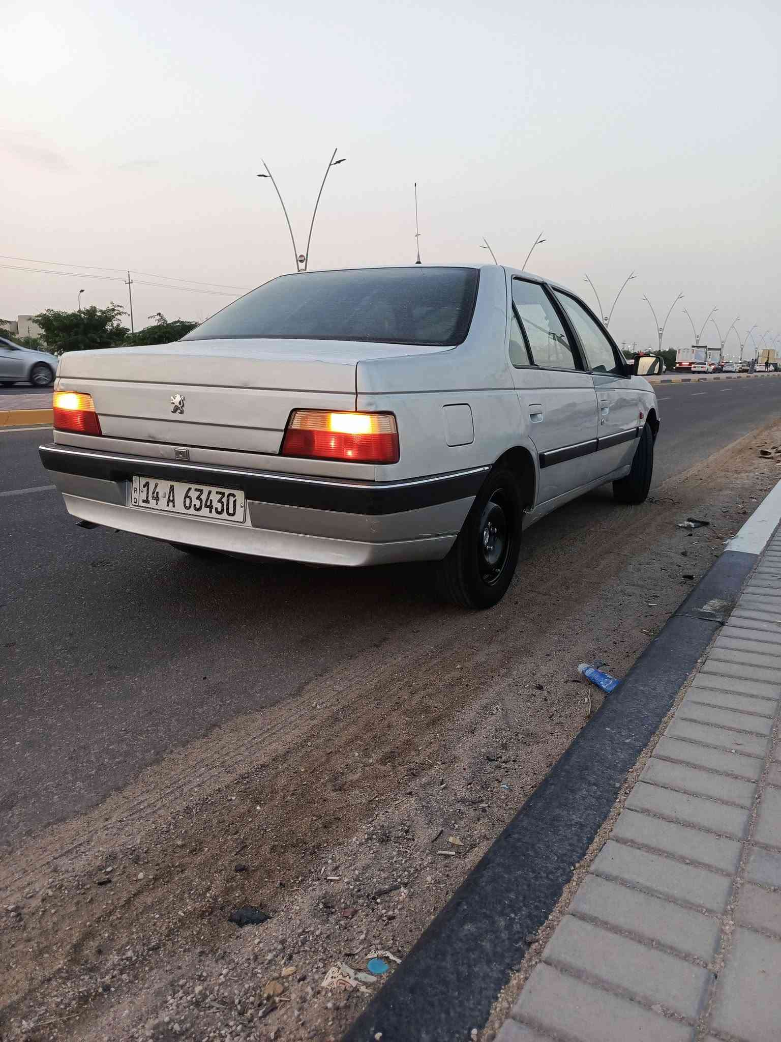 بيجو 405 • ٢٠١٢ • رقم بصره