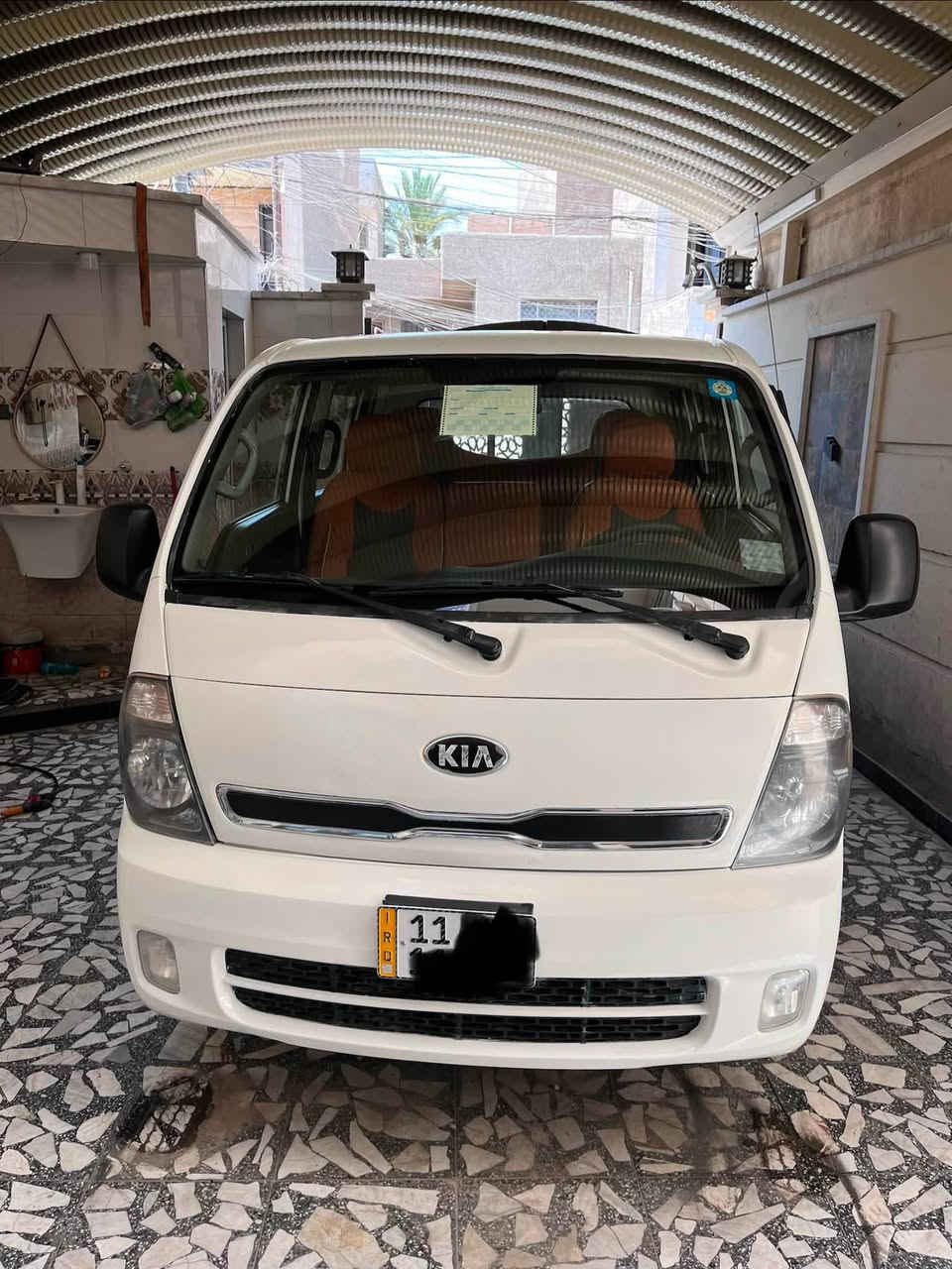 سلام عليكم 
كيه دبل قماره 
موديل ٢٠١٦
بيه مكانات صبغ بل دوسات 
عداد كيلو متر ٥٨
تخم تايرات 
دوشمه جديده 
تبريد ثلج ❄️
سعر ١٣٢ً
وبيه مجال بصيط 
مكان بغداد بلديات 
***********
