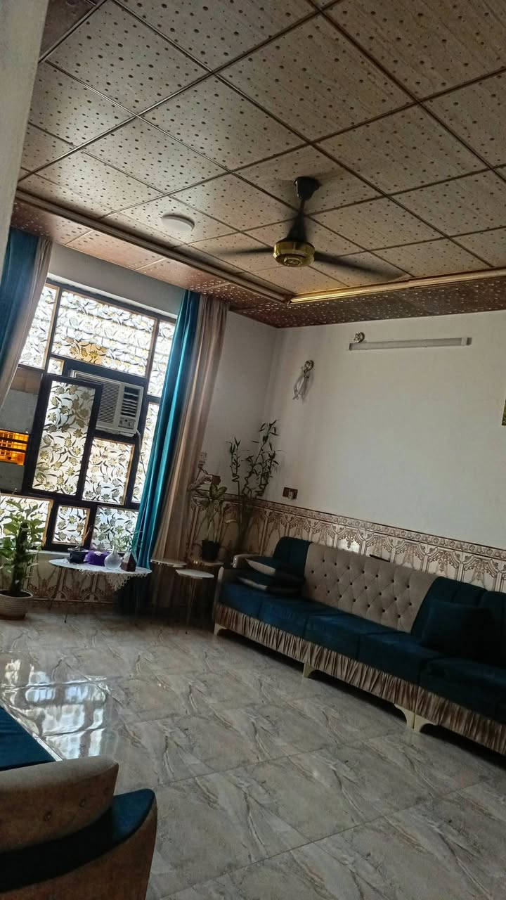 السلام عليكم بيت لبيع فقط المساحه 162البيت خير من لله سقوف ثانويه مي وكهرباء سيراميك بور سلين وسطح شتايكر البيت قاط ونص البيت مفول العنوان بغداد جسر ديالئ الكرغوليه سدت جبور السعر وتفاصيل اكثر التصال ع الرقم ضاهر فوك الشاشه //***********//***********@@

