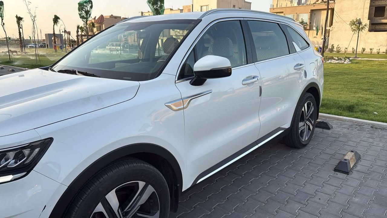 � للبيع أو المراوس بتوسان أو سبورتج موديل حديث فقط 🚘
كيا سورنتو 2021
📍 رقم بصرة
👤 استخدام شخصي فقط، سيارة نظيفة وجديدة

🔹 كير ماوس
🔹 إنارة داخلية متعددة الألوان
🔹 داخل جلد
🔹 كاميرا خلفية
محرك السيارة ٦ سلندر
🔹 GPS
🔹 والمواصفات المعروفة

📌 ماشية 59 ألف كم
❄️ بيها بارد كلش بسيط بالصندوق الخلفي، جزء بسيط وصغير فقط، والباقي مكفول كفالة عامة.

💰 السعر: 255 ورقة
📍 مكان السيارة: البصرة

🔄 المراوس فقط على توسان أو سبورتج موديل حديث

📞 للاستفسار:***********
