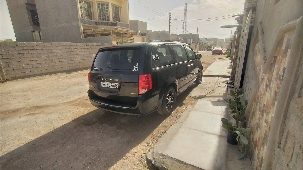 دودج كارافان • ٢٠١٢ • رقم دهوك