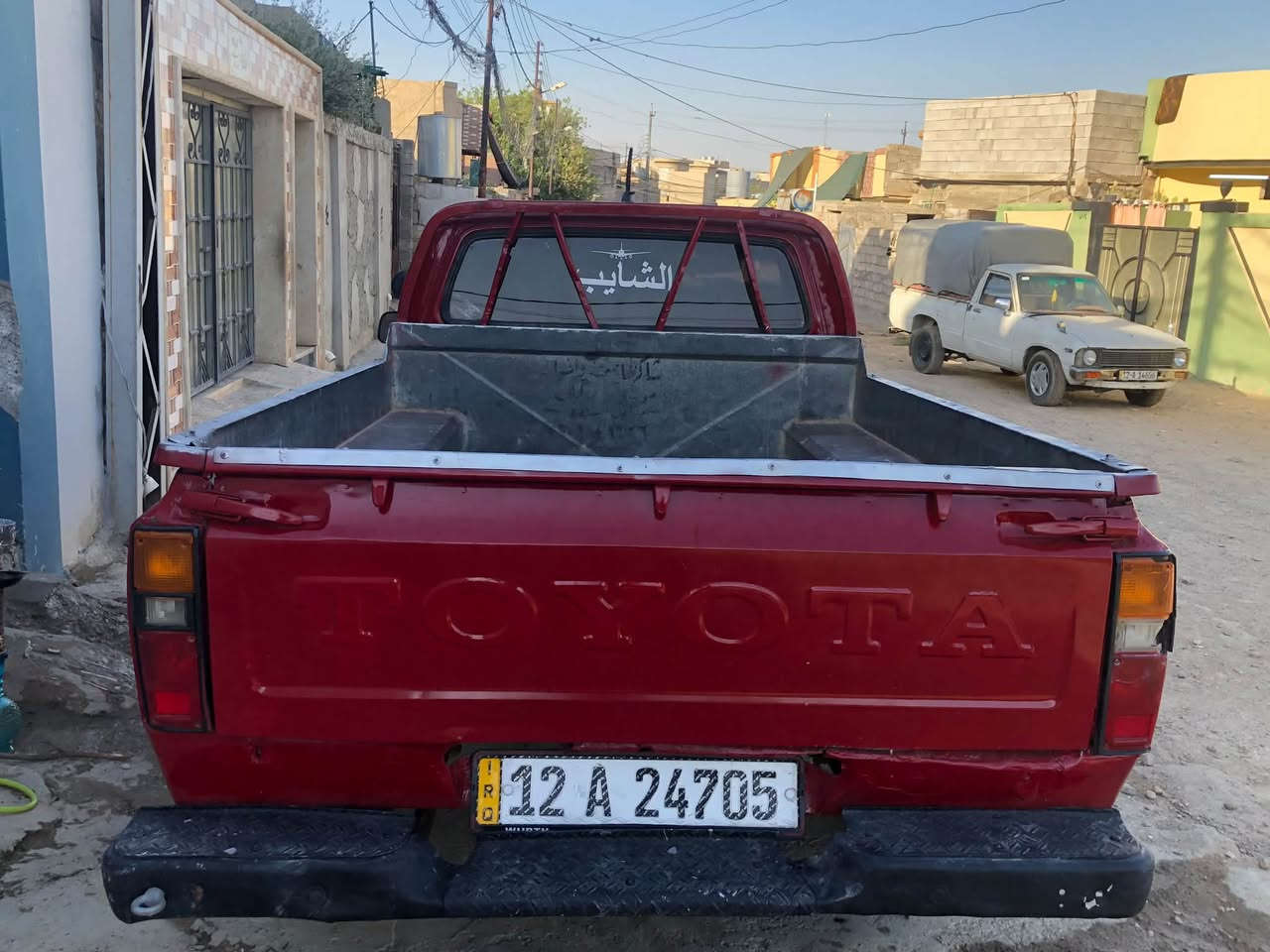 سلام عليكم بيكم للبيع 82 بسمي سنويه ل30 كاربون بانزين بي صعام جماليه كير اكسن شرط شاصي نضيف محرك بي اثر صرف وايرمنيه كلها شغاله عنوان موصل جانب الايمن سعر 35 رقم المبايل  تحويل مبلشر ***********
