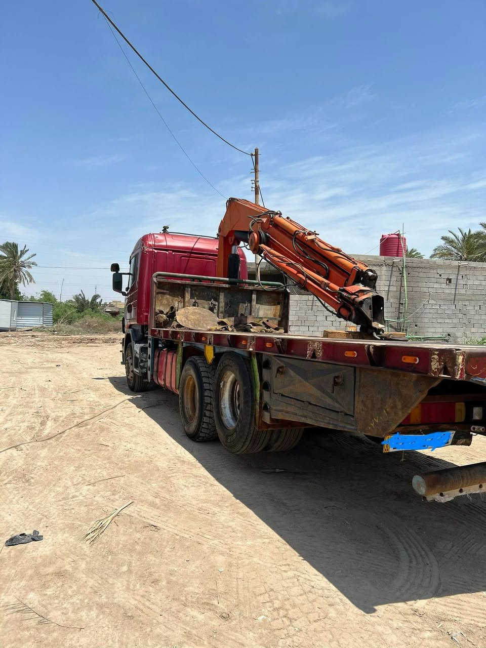 السلام عليكم سكانيه كرين مديل٢٠٠٤ مكينه نجكتر جهاز فاس ١٢طن رابعه سليت دوران كامل مزوج رقم اربيل انكليزي بدي تزكام تبريد شقال  مكان بصره ***********
