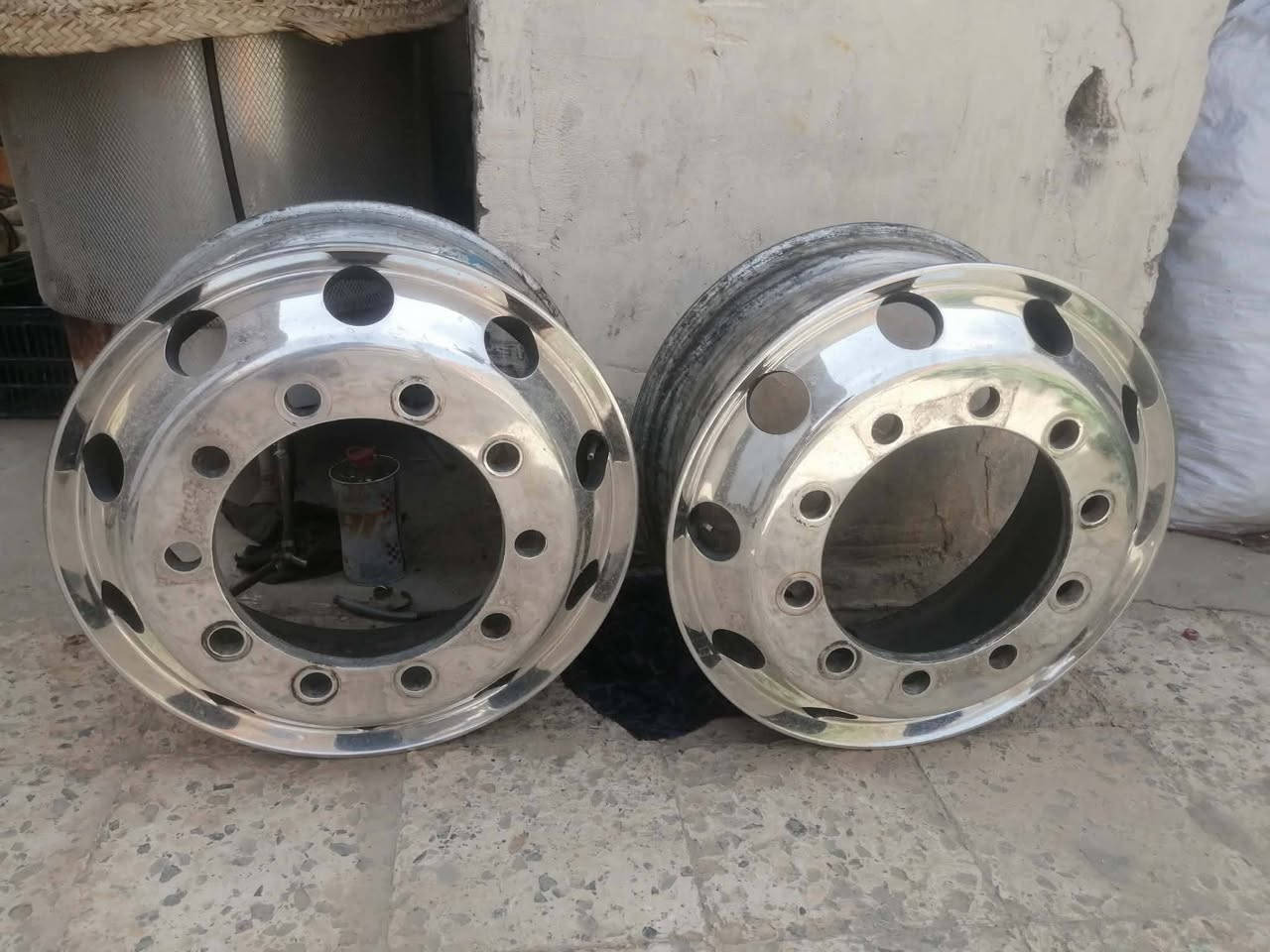 للبيع
ويل اكروم استيل الماني الحجم 22 السعر 550
والشراي يتصل ويدلل ***********

