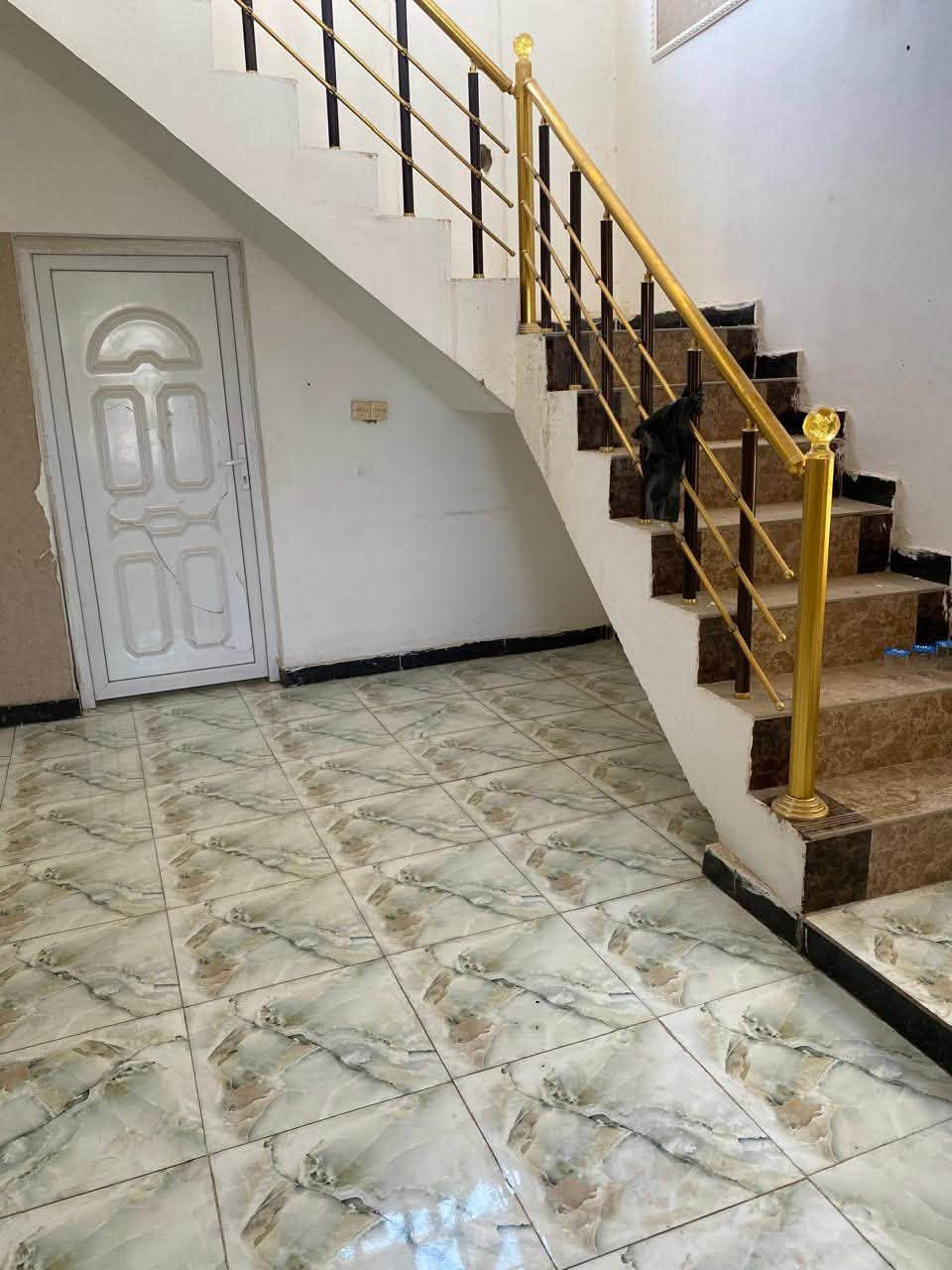 #ايجاره 350

يتوفر شقه سكنيه للايجار في حولي ام الخيل 

تحتوي على غرفتين نوم وصاله ومطبخ وصحيات +سطح 

—————————-
#متابعة_الصفحة
#نستقبل_جميع_عروضكم
———————————————————
🔺#للاستفسار الاتصال على ***********
او زيارة مكتبنا الكائن في حي المعلمين 
نزلة فلافل تشرين مكتب الماس للعقار
