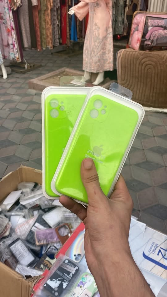سلام عليكم شلعت كفرات
العدد1000
السعر150 الف 
التواصل خاص او واتساب :
***********
