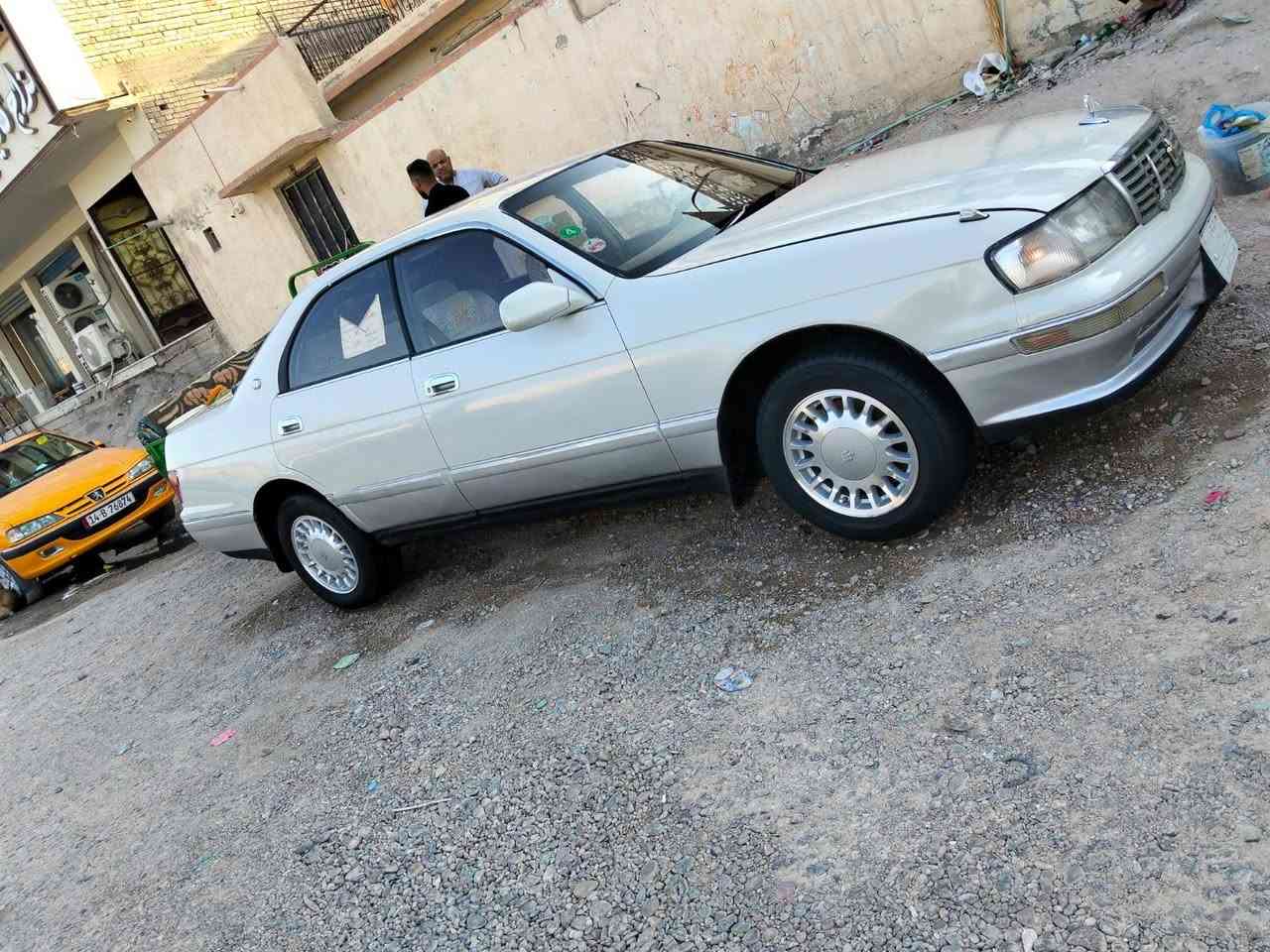 السلام عليكم بطه فصل للبيع رقم بصره اليف السياره بأسمي السياره (نقل جثه ) مكينه وكير جدد حداده جديده تخم تايرات كهربائيات شغاله كلها تبريد ثلج تحويل يمته ماتريد سعرها 37 مكانها بصره زبير هاتف ***********
