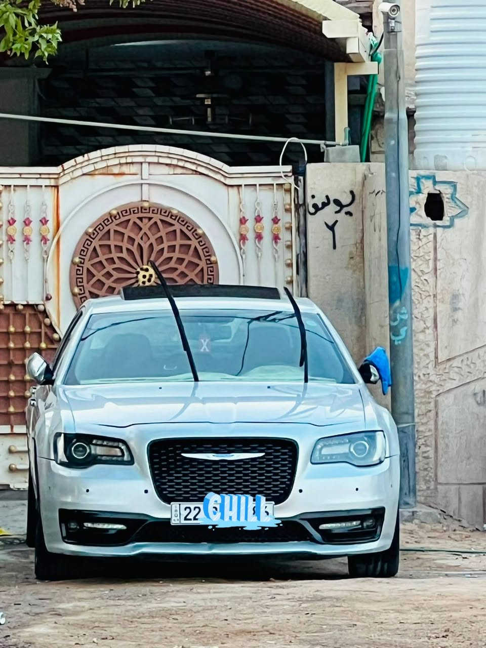 سلام عليكم 
مراوس او بيع 
اوبامه مديل  14 محدث 21 كصه بچم 
السياره SRT محرك 5600
السياره ما بيها نقص جديده كلش ملاحضات بيها قليل
 السعر 54 وبيها مجال حته لو مراوس جارجر اوبامه عنوان بصره 
***********
