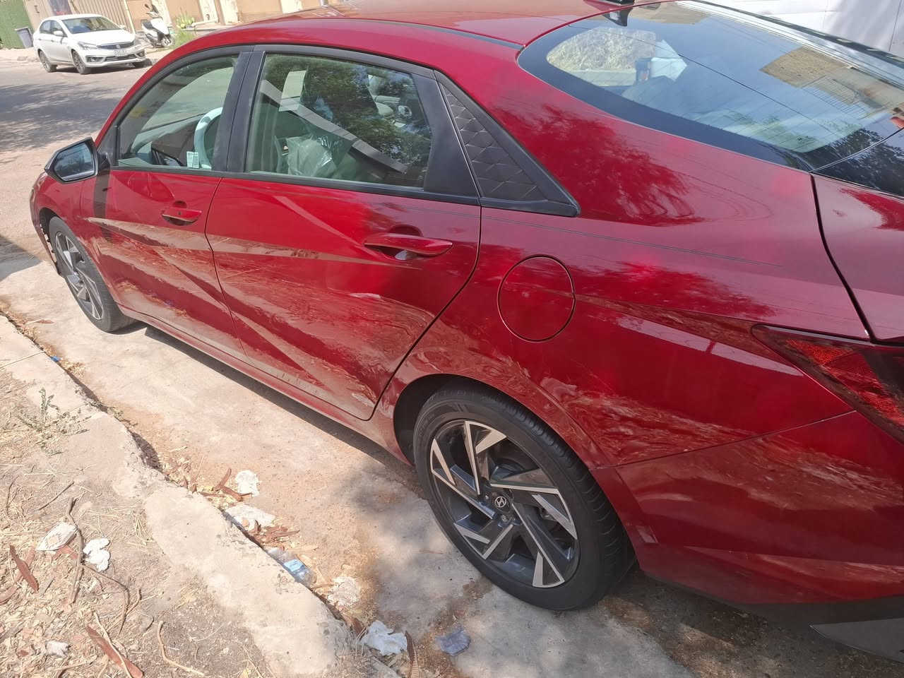 سلام عليكم للبيع النتره موديل ٢٠٢٥
رقم بغداد  العنوان بغداد 
رقم تلفون ***********
السعر  ١٦٠ بيه مجال

نص مكتوب في الصور:
- bid.cars 1 / 13