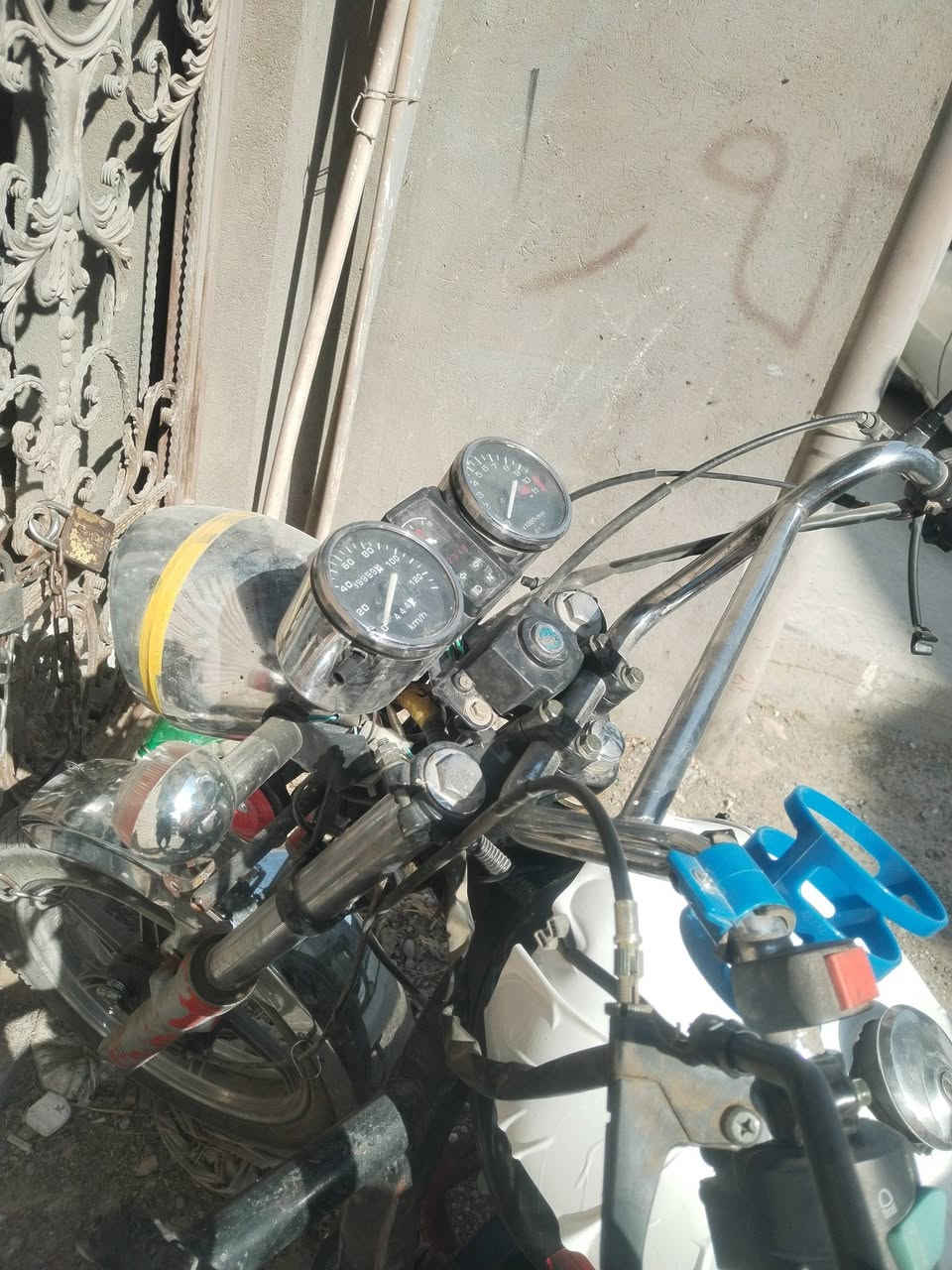Matori 3 tahi makenae 200 karabahi maz bwt be kesha mali kasabat nrxi 600 hazar ***********
