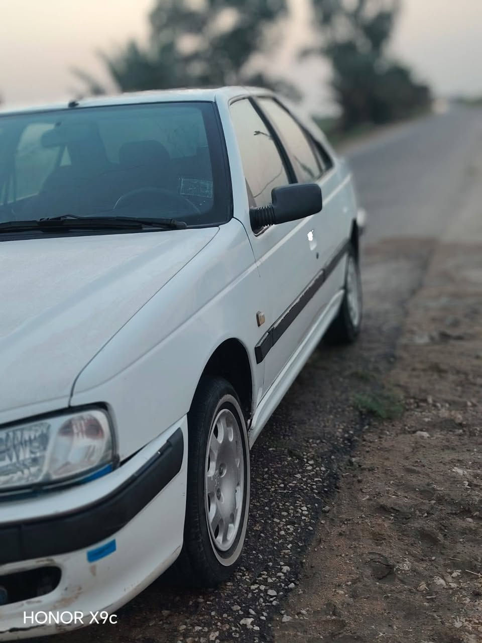 سلام عليكم بيجو بارس اللبيع موديل 12 كفاله عامه حتى من الاخياس رقم قادسيه سعر 45 او بيها مجال. ***********

نص مكتوب في الصور:
- HONOR X9c