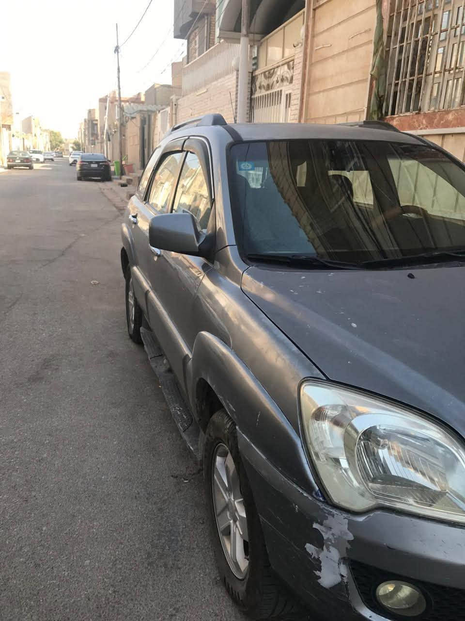 كيا سبورتج موديل ٢٠٠٩
رقمها بغداد 
المواصفات :
اللون رصاصي 
تخم اطار ويل كب مع السبير 
تبريد وتدفئته 
الداخل بيجي 
محرك ٢٠٠٠ 
للاستفسار الاتصال على :
***********
