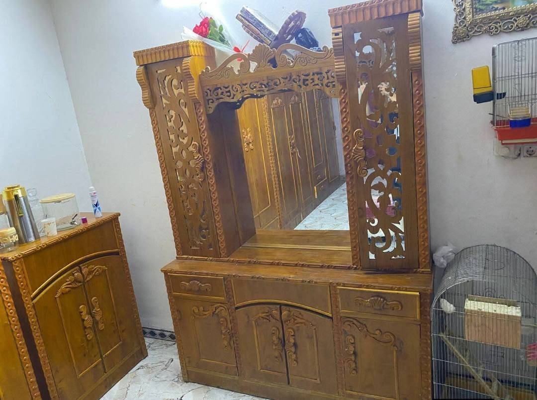 غرفه نضيفه السعر 700- الشراي فقط يتصل ***********-‏‪***********‬‏ وادي حجر
