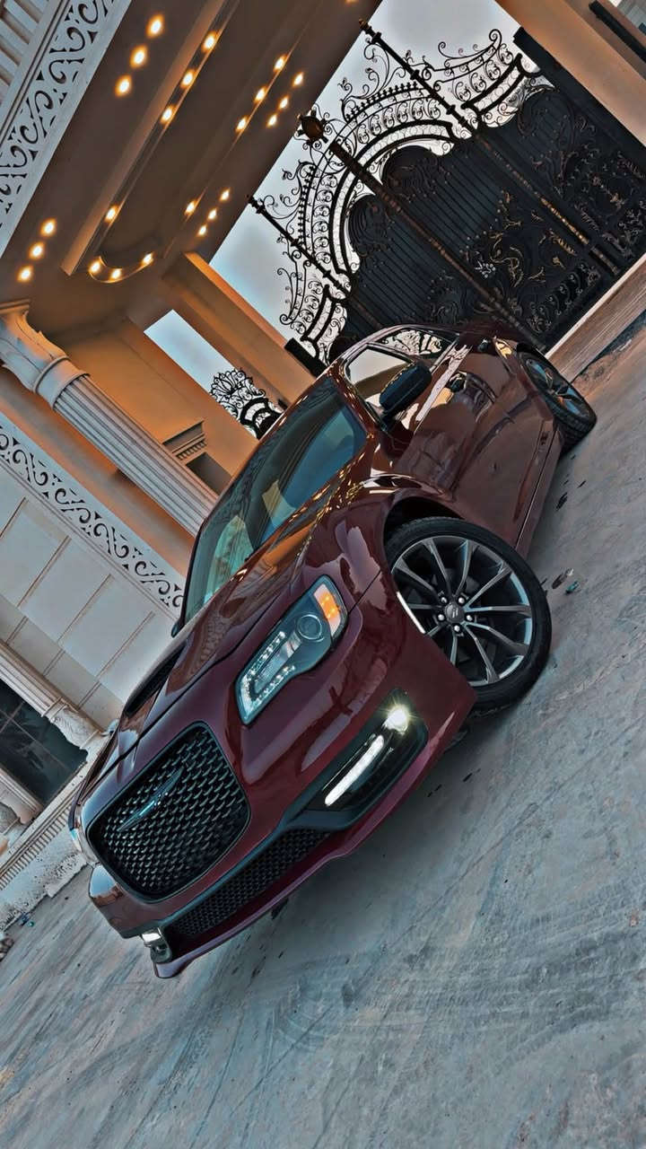 السلام عليكم
Chrysler S
٢٠١٩ مرمزه ٢٠٢٣ مكمل معاملته من المرور ومسويله هزه باقي ع كمرك فقط والسياره ب اسمي رقمها الدولي 
السياره حيل حلوه ونضيفه مال جناي فول السياره عدا الفتحه
السياره بيه قطع صبغ بس اني أبيعلك. السياره مصبوغه
السعر ١٥٠ وبيه مجال
العنوان مركز الناصريه  
***********
