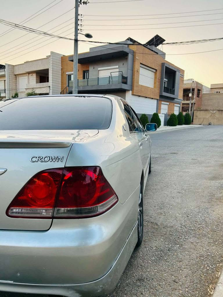 شاهینەی موس مۆدێل 2005بێدەعمولێدراوی سپۆرت بجوک بەبجوک ماڵی دۆست سەردوگەرموبرێک بەستراوەسێپارجەی بۆیاخی ئەوروپایەپەڵەیەبەڵام من بەسێ پارجەئەیفرۆشم سێدوگمە بەسمەڕەش سەقفی شوشەییەلەسلێمانی سعری کۆتای 53گەڵاقیستوقەرزوئاڵوگۆڕناکەم 
*********** السليمانية, العراق
