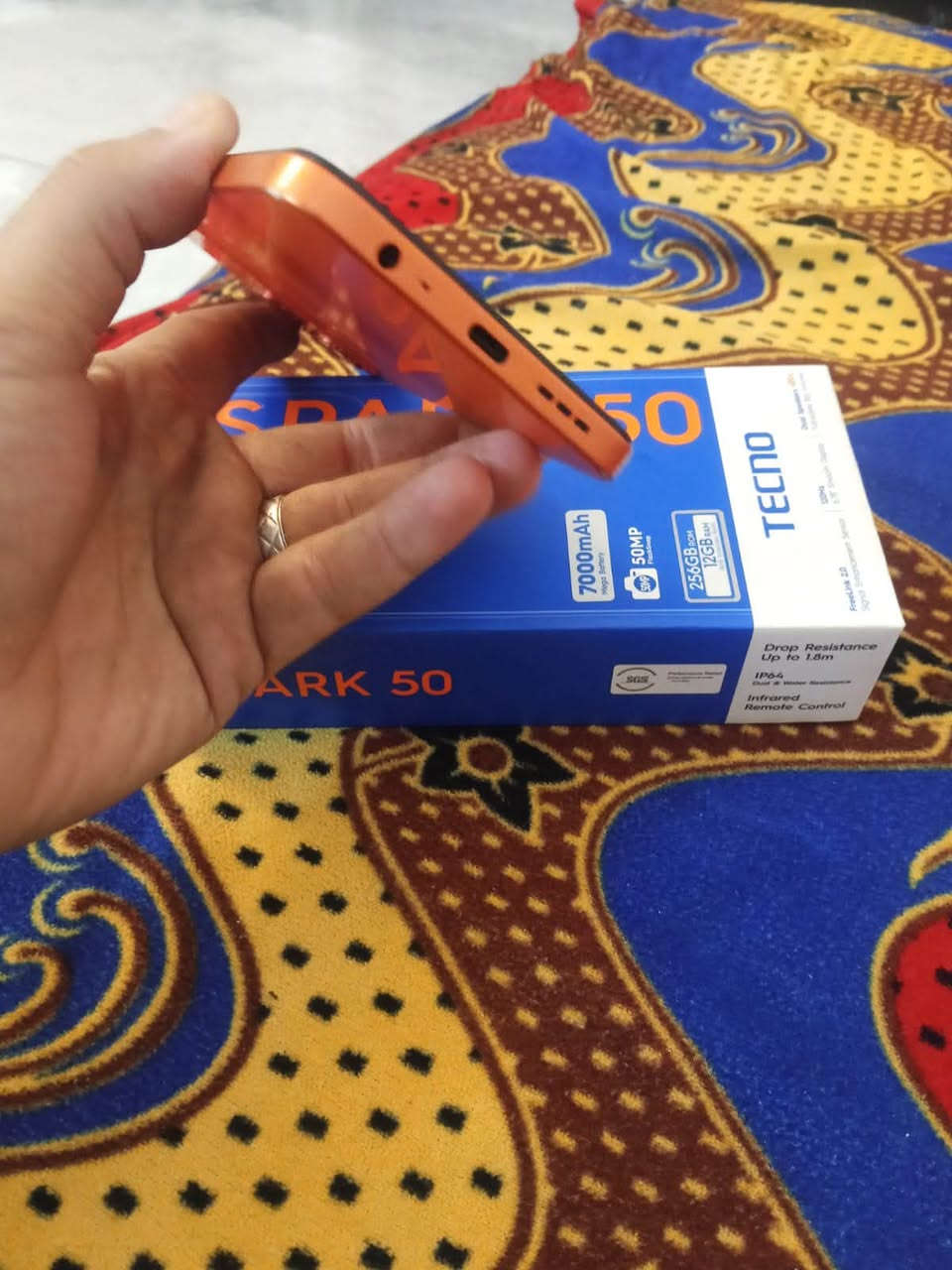 تكنو سبارك 50 • ٢٥٦ • مكفول