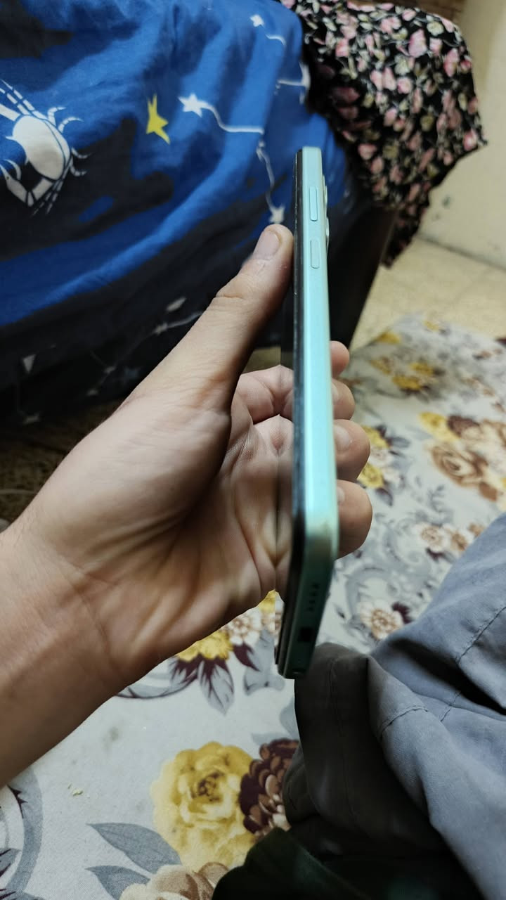 السلام عليكم جهاز انفنكس ذاكره 128 دبل سيم كارد للبيع مكان بغداد بالعلاوي شارع الشيخ معروفالسعر 125 رقم الهاتف ***********

نص مكتوب في الصور:
- هاتفي XOS V14.5.0 اسم الجهاز Infinix HOT 50i التخزين ٢٨,٢٦ غ.ب / ١٢٨ غ.ب الطراز Infinix X6531 وحدة المعالجة المركزية Helio G81 RAM 4.00 GB+4.00 GB الكاميرا الخلفية 48M DUAL Camera الكاميرا الأمامية 8M البطارية 5000mAh الشاشة 720X1600