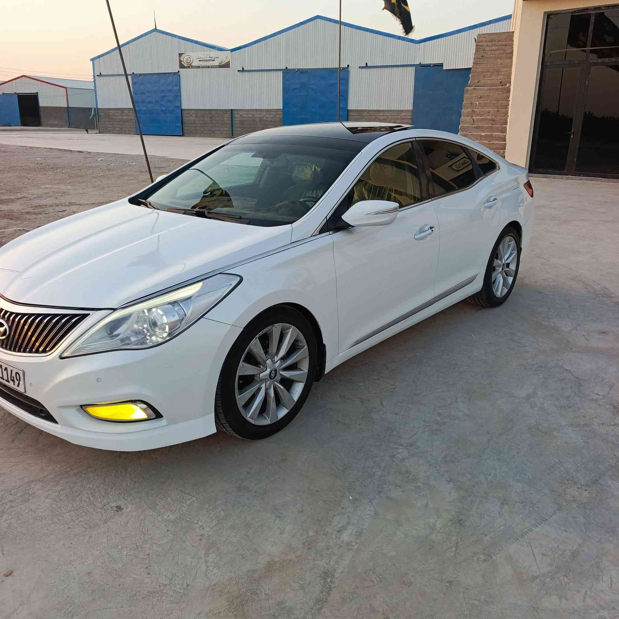 سلام عليكم
هونداي ازيرا  رقم ربيل موميز سياره كفاله من صبغ وتبديل 

موديل 13 خليجي 

فول مواصفات 

6سلندر  3000 مرغوب 
ماشيه 185
كشن جلد 

تحكم استيرن 

لد نهاري 

مري قلاب كهرباء + اناره 

اشاير مري 

تبريد لمس 

تبريد قطعتين
     
بردات بيبان + خلفي بلاد

حساسات امامي خلفي 

ويل جبير 

صدر امامي خلفي جديد 

تخم تايرات جديد 
 
سياره محرك كير تبريد حداديه كفاله سياره تخبل بل عافيه على ياخذه          مكان سياره بابل الحمزه الغربي سعر 123 وبيه مجال نتصال ع  وتساب،👈 ‏‪***********‬‏.   ***********
