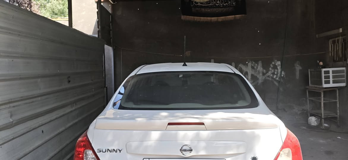 السلام عليكم
سني هندي ام لبليته الزركه 
موديل 23 
رقم اربيل 
عندي بيها وكاله باسمي
سياره نص فول 
السياره كلها شغاله تبريد تتفئه كله شغال لا ضربه ولا صبغ ولا معجون سياره بيها رصعات كلش بسيطه جاهزه وخير من الله تجي تشوف بعيونك وتقتنع بيها وين ما يعجبك تأخذها لي سونار يعجبك ماشيه 96حقيقي سياره جديده تجي وأشوف مكاني بغداد لامين الثانيه شارع المركز 
لي ما يعجبه السعر يترك كلام طيب السعر 113وبيها مجال  
‏‪***********‬‏
‏‪***********‬‏
