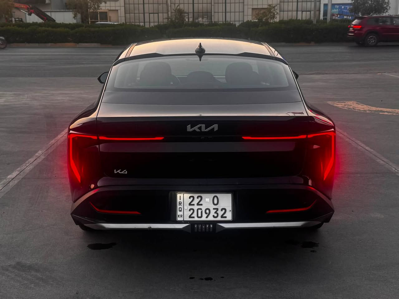 السلام عليكم كي فور شكل جديد موديل 2025 محرك 2000 دوش فئه سياره lx نص مواصفات صبغ بيه بنيد جاملغ  يرباك ستيرن وراجع سستم صورحادث بلمنشور سعر 146 وبيه مجال قليل الاتصال ***********
