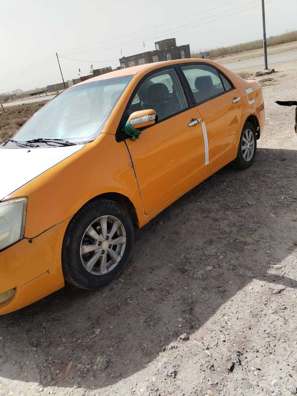 السلام عليكم مكلف بالنشر للبيع جيلي موبل رقم جديد بأسمي تحويل ثاني *********** مكان واسط السعر ٢٢ وبيها مجال
