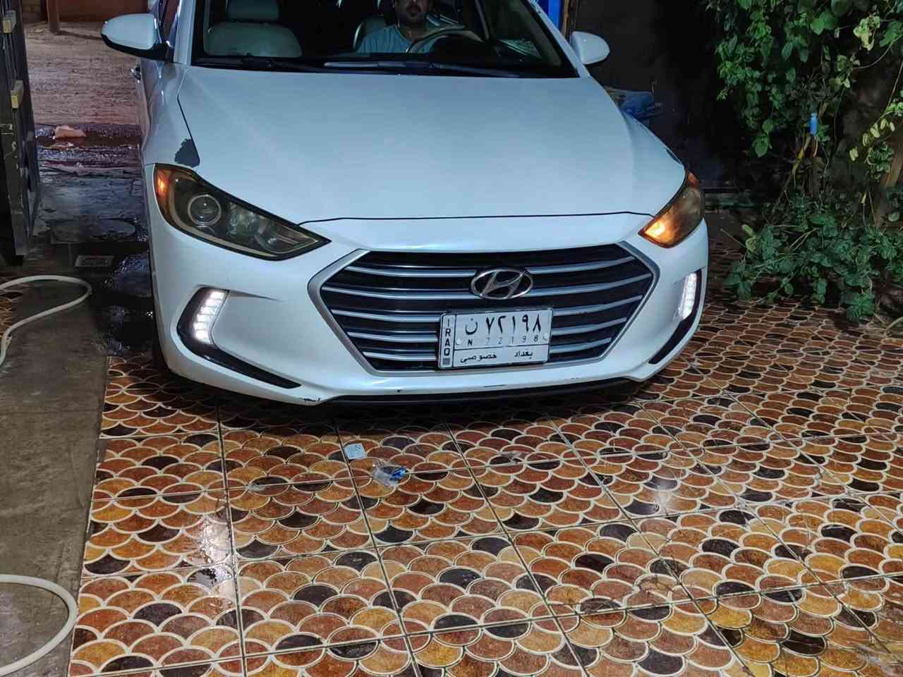 السلام عليكم
النترا 2018 فول مواصفات بصمه وفتحه وشاشه وجلد لون بيجي ماشيه 152 ميل تبديل بنيد بقطع اصليه داخل العراق الضربه وتم تبديله بااصلي بدون دواخل وشواصي 
حداديه جديده قبل اسبوعين سويته وتخم تيارات  اندلوسي جديد  
مكان الدوره فلكه ابو دشير خلف حسينه ابو تراب 
السعر 118 وبيه مجال 
الرقم ***********

