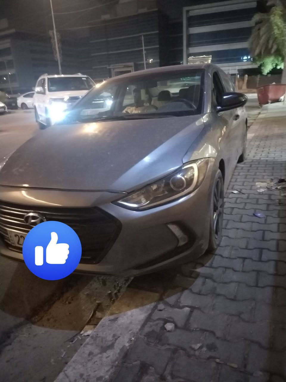 سلام عليكم النترا موديل 2018 رقم اربيل جديد حادثه بس بنيد الأمريكي وبيه صبغ اربع قطع بدون دواخل شرط الفحص سياره جهاز بيه مواصفات بس مو فول مكينه كير كفاله مكين ٢٠٠٠ دوش عنوان كربلاء *********** تواصل سعر 97 وبيه مجال حق جيه
