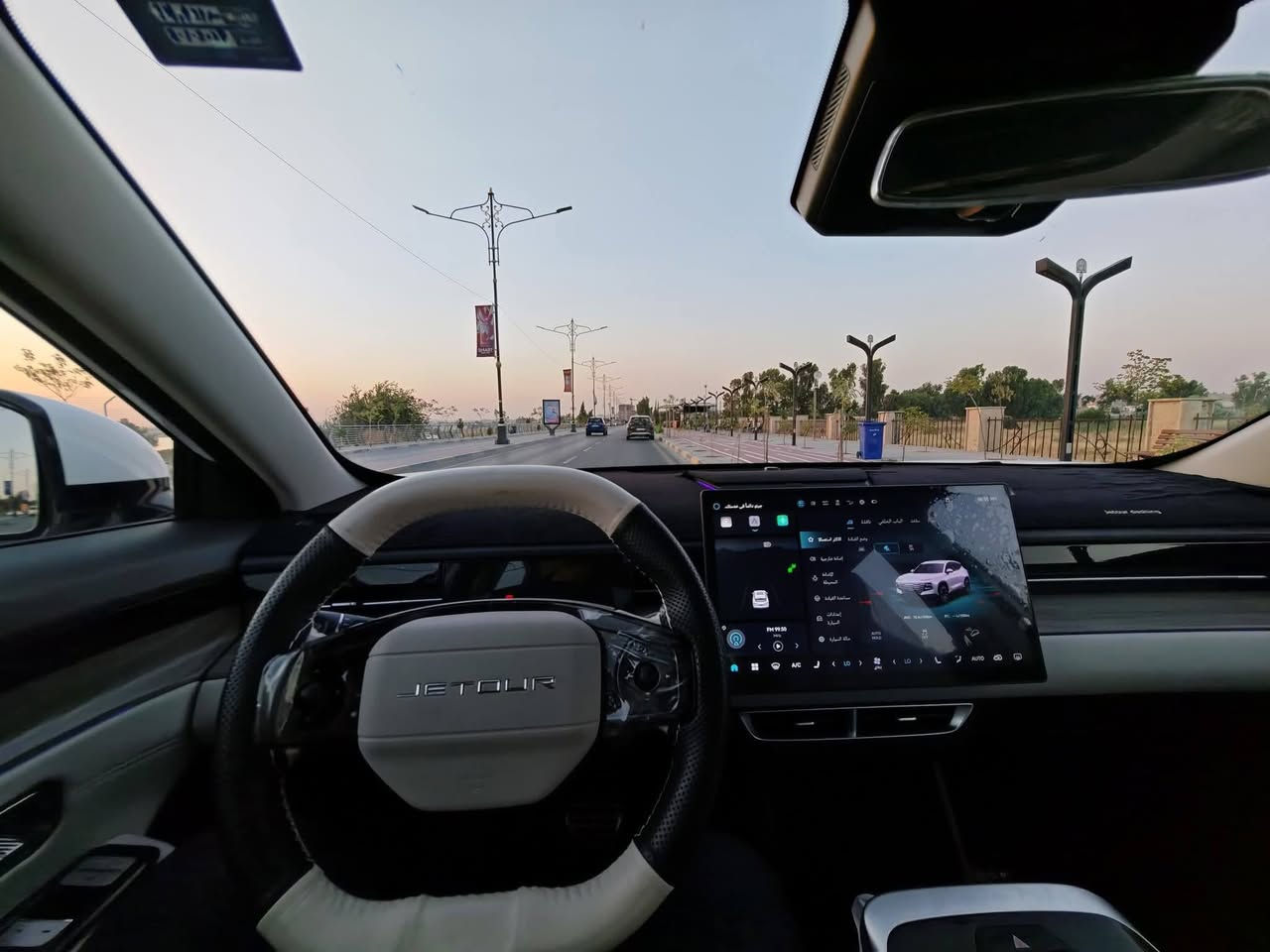 Jetour dashin luxury
جيتور داشنج لاكجري رقم اربيل 
مكان السيارة بغداد
موديل 2025
ماشيا 12.200
محرك 1600
السعر  ٢٨.٠٠٠ مليون
***********
