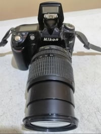 نيكون D90 • عدسة ١٨-١٢٥ • نظيفة