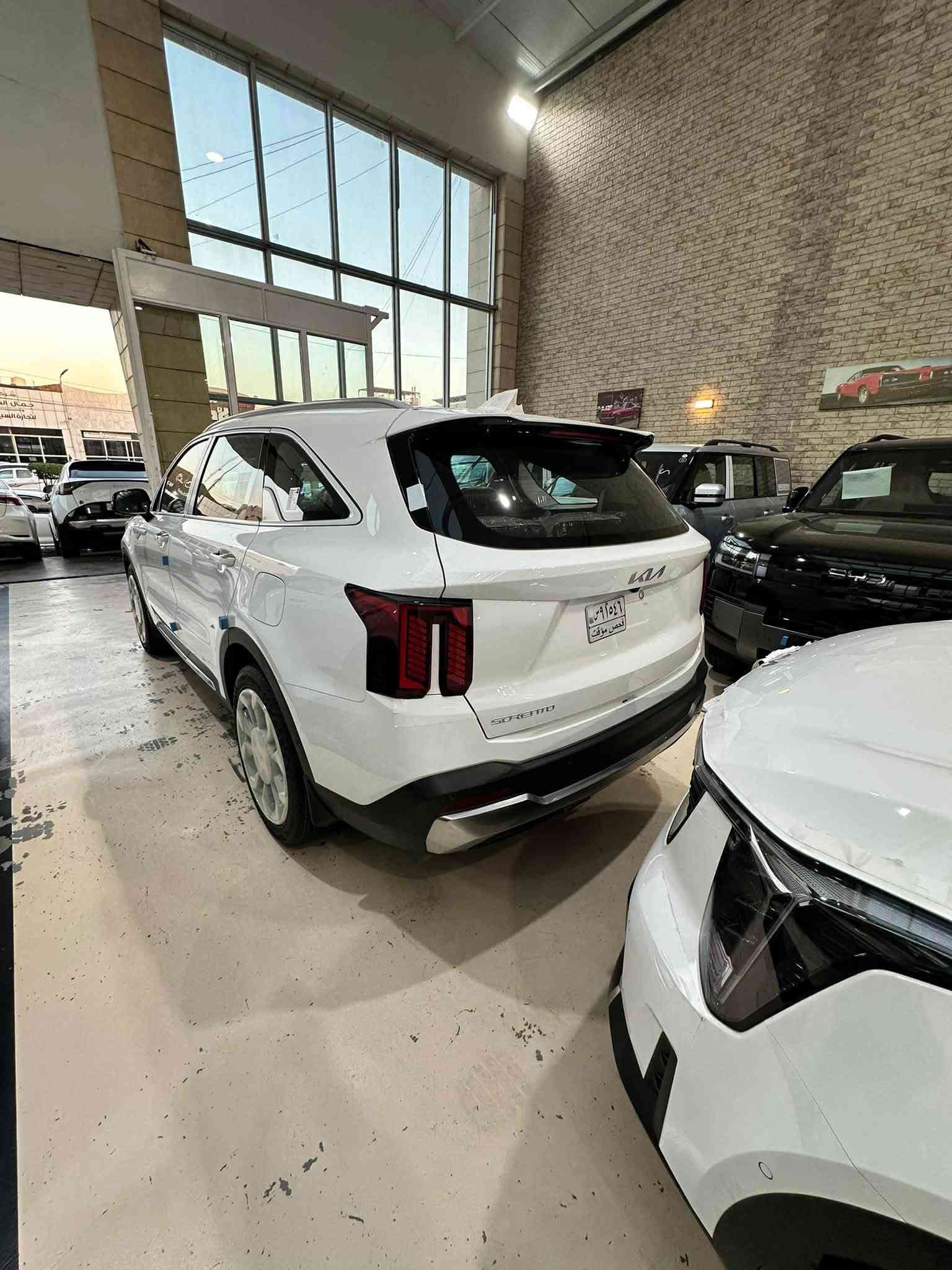 �✨ شركة نيروز لتجارة السيارات ✨🚘
نعلن الكم اليوم تخافيضات قوية جداً على سيارت سورنتو 

📍 بغداد – معارض النهضة – الشارع العام

🔥 وصلت حديثًا إلى شركة نيروز

سيارة موديل 2026 بمواصفات استثنائية تجمع بين الفخامة، القوة، والتقنيات الحديثة.

🛡️ خليجي – زيرو – ضمان الشركة الدولية

📋 المواصفات:

✅ محرك V6 سداسي الأسطوانات

✅ ناقل حركة أوتوماتيكي 8 سرعات

✅ أربع كاميرات

✅ تشغيل عن بُعد

✅ تشغيل ودخول ذكي بالبصمة

✅ فتح الصندوق الكهربائي

✅ هوائي Shark Fin

✅ حساسات أمامية وخلفية

✅ مصابيح زينون + LED

✅ كشافات ضباب

✅ Back Light LED

✅ إشارات مدمجة بالمرايا

✅ مرايا جانبية كهربائية قابلة للطي

✅ ماسحة خلفية

✅ عدد 2 Airbag

✅ ناقل حركة إلكتروني (Gear Mouse)

✅ فرامل يد كهربائية

✅ نظام ABS

✅ لوحة عدادات رقمية (Digital)

✅ شاشة تدعم Apple CarPlay

✅ كاميرا 360°

✅ إضاءة داخلية LED محيطية

✅ شيفترات خلف المقود

✅ مثبت سرعة (Cruise Control)

✅ أوامر صوتية

✅ Bluetooth + Type-C

✅ شاحن لاسلكي للهاتف

✅ منفذ طاقة

✅ فحص إلكتروني كامل لأنظمة السيارة

✅ مقصورة رحبة تتسع لـ 7 ركاب

✅ مقاعد مخمل باللون الأبيض

✅ تحكم كهربائي بالمقاعد الأمامية

✅ نظام تكييف لمس بمنطقتين

✅ 3 قطع تبريد

✅ أوضاع قيادة (Drive Mode)

✅ نظام مانع الانزلاق

✅ نظام نزول المنحدرات

✅ حاملات أكواب

✅ فتحات تكييف للمقاعد الخلفية

✅ تطعيمات داخلية من الألمنيوم

💎 سيارة صُممت لتمنحك الراحة، والقوة، والفخامة في كل رحلة.

📍 العنوان: بغداد – معارض النهضة – الشارع العام

📞 للاستفسار والحجز:

***********

شركة نيروز لتجارة السيارات

وجهتك الأولى للسيارات الزيرو والخليجي بضمان وثقة.
