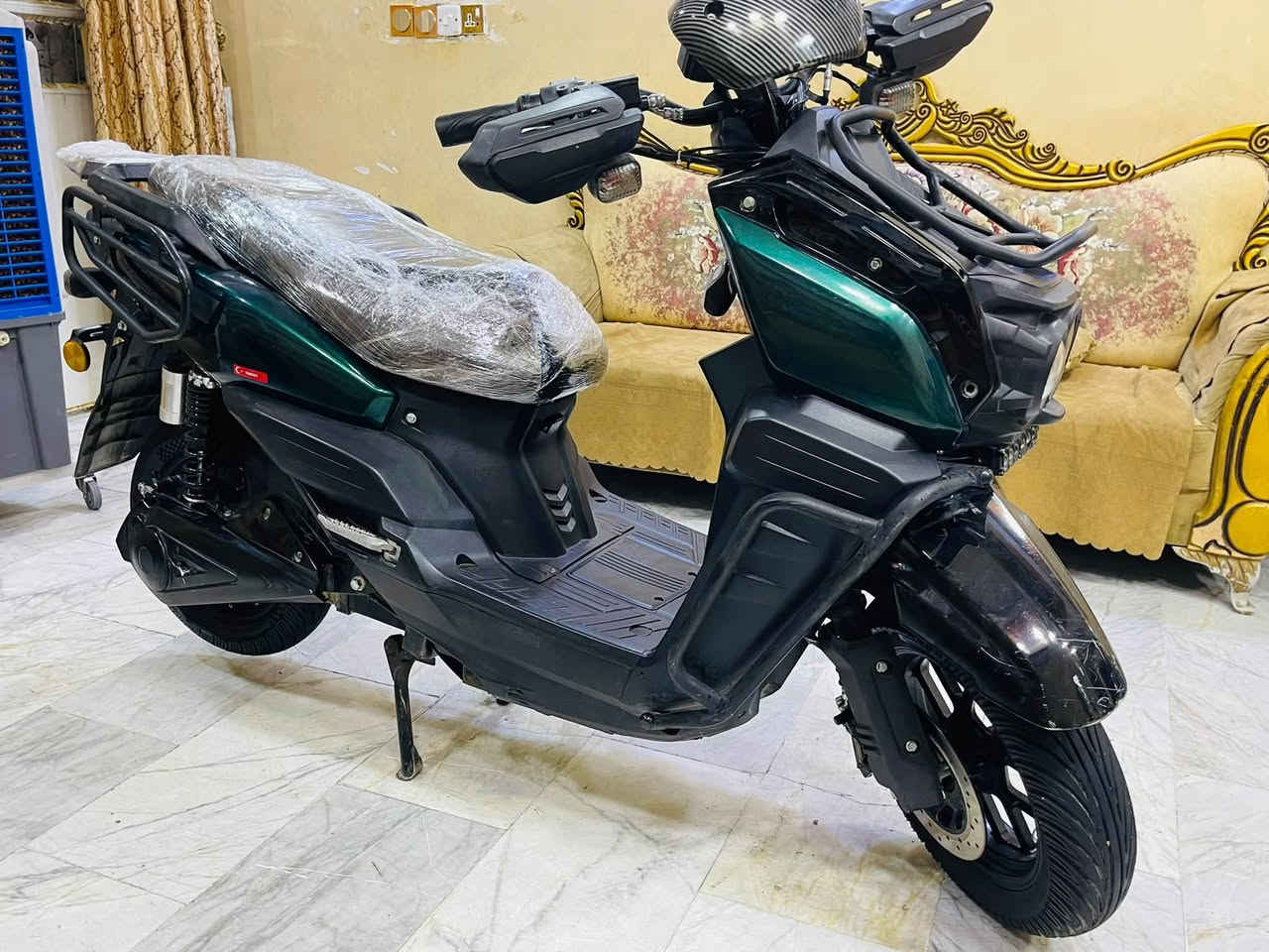 اباتجي • ٣٠٠٠ واط • ٦ بطاريات