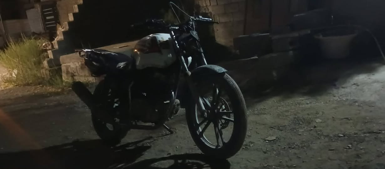 سلام عليكم دراجه جني باندارناريه متوصل للبلك الخلل بل عقل او بل ملف ابيع كوم حديد تريد تجي تحمل وتروح تريد اكو فيتر قريب صلح وروح  ب 150 بيه مجال ***********
