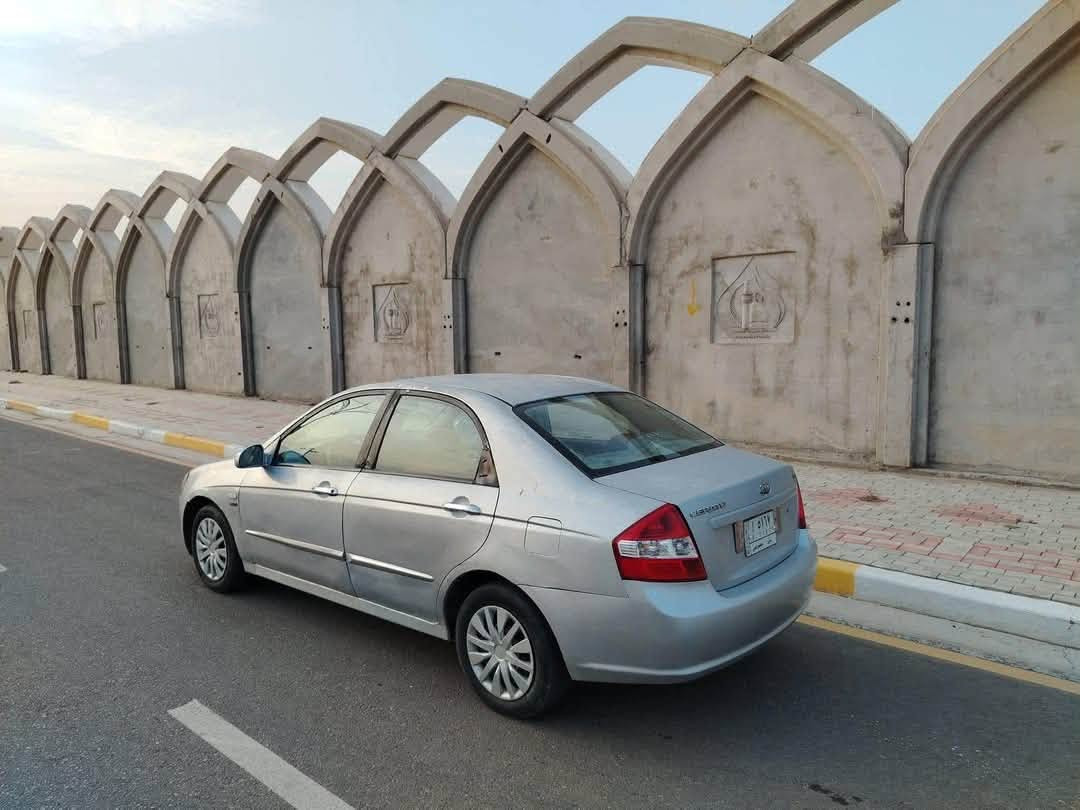 السلام عليكم أحبتي الكرام
للبيع كيا سيراتوا موديل 2007 رقم بابل تحويل مباشر 
وراد خليجي كير اوتوا سياره مكفوله من الضربه القويه والكص والعيب الشرعي ومكفوله من التبديل بيها صبغ احزام اثر جراد سياره حلوه وكامله مال جناي مكينه كير حداديه كله مكفول كهربائيات شغاله تبريد نقصها كهربائيات فقط السعر 58 وبيه مجال للشراي العنوان كربلاء المقدسه للاستفسار***********
