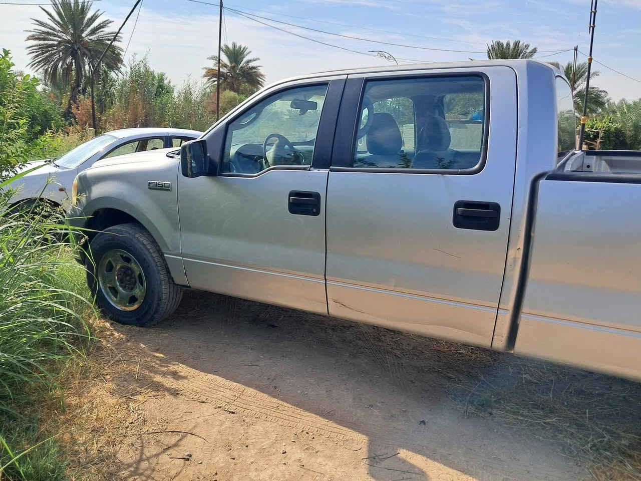السلام عليكم فورد f150 ٢٠٠٨ مزاد  هاتف***********
