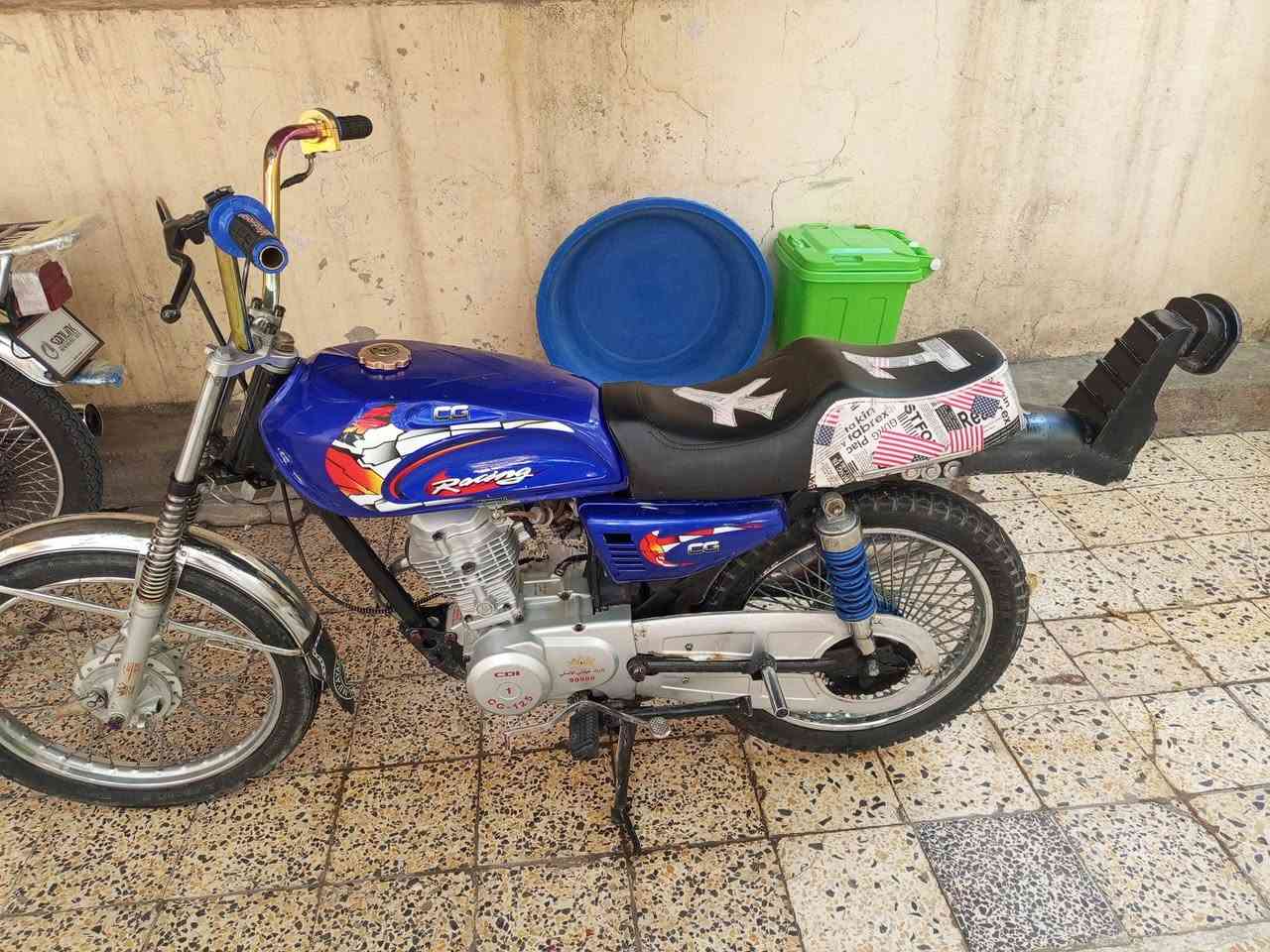 دراجه 5 تسعات عيتاني الاصلي نضافه 100 بل 100 موصل حي القاهره للستفسار رقم ***********
