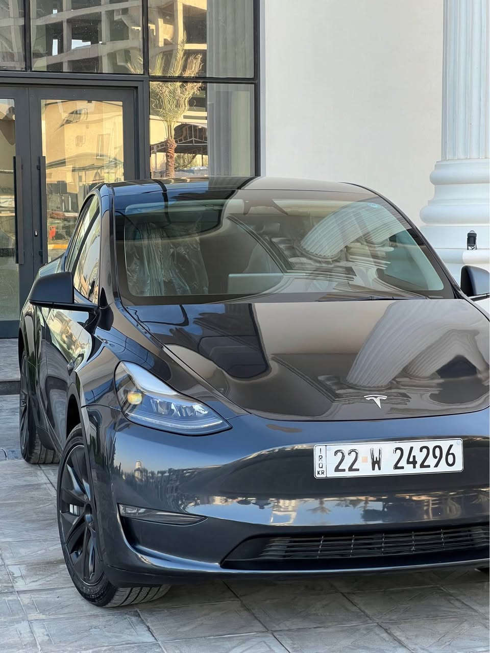 Tesla model Y 2024 
٣ قطعە صبغ 
***********
***********
* موديل 2024
* سنكل موتور (دفع خلفي RWD)
* كهربائية 100%
* أوتوبايلت (Autopilot)
* شاشة 15.4 إنج
* سقف بانوراما زجاج
* كاميرات محيطية للمساعدة بالوقوف
* شحن سريع (Fast Charging)
* تدفئة للمقاعد الأمامية والخلفية أربيل, العراق
