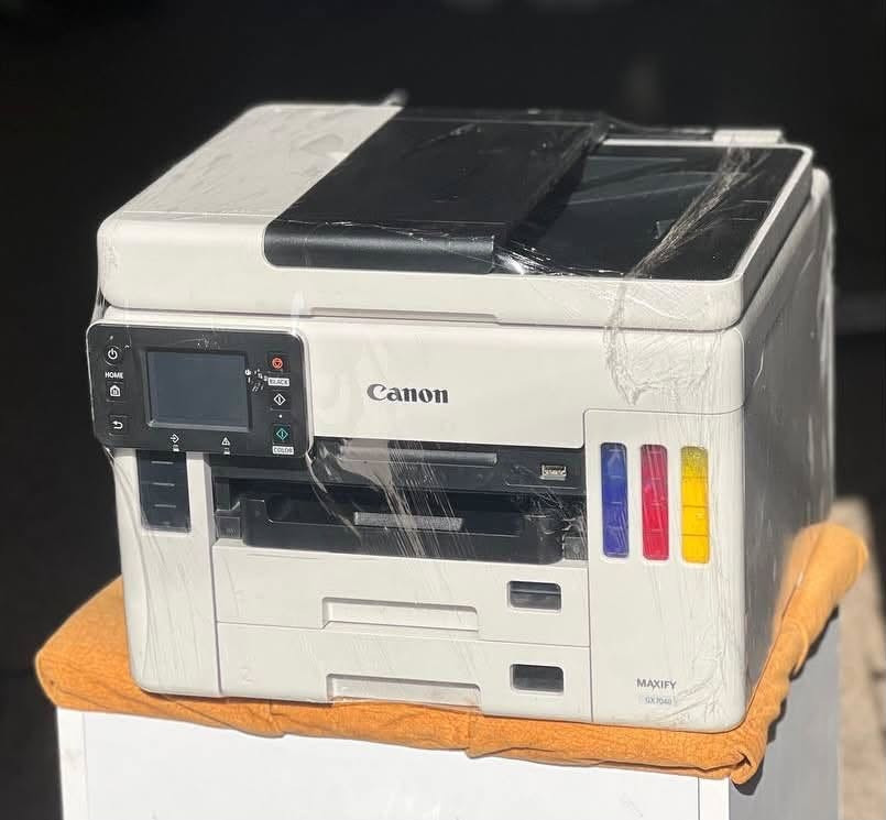 Canon MAXIFY GX7040
مستعملة شهرين فقط 
السعر : 560،000 دينار 
***********

