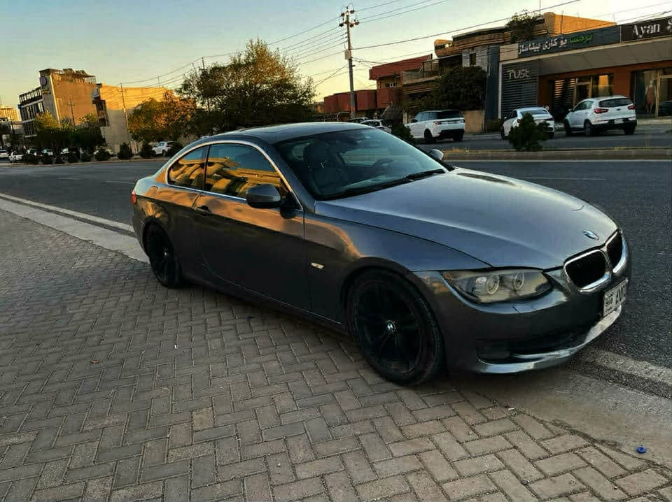 BMW
2012
سپۆرت
مواسەفات ئەمریکی
بەشەرتی گێر و مەکینە
سەیارەکە ساغە مووس بڕاوە بەشەرت
کۆدی بۆکراوە
سەیارەی مەعرەز نییە هی دەستی خۆمانە
پاکەو مەسرەفی تەواوی کراوە
٤٨$ وەرەقەو مەجالێ برایانە

***********
