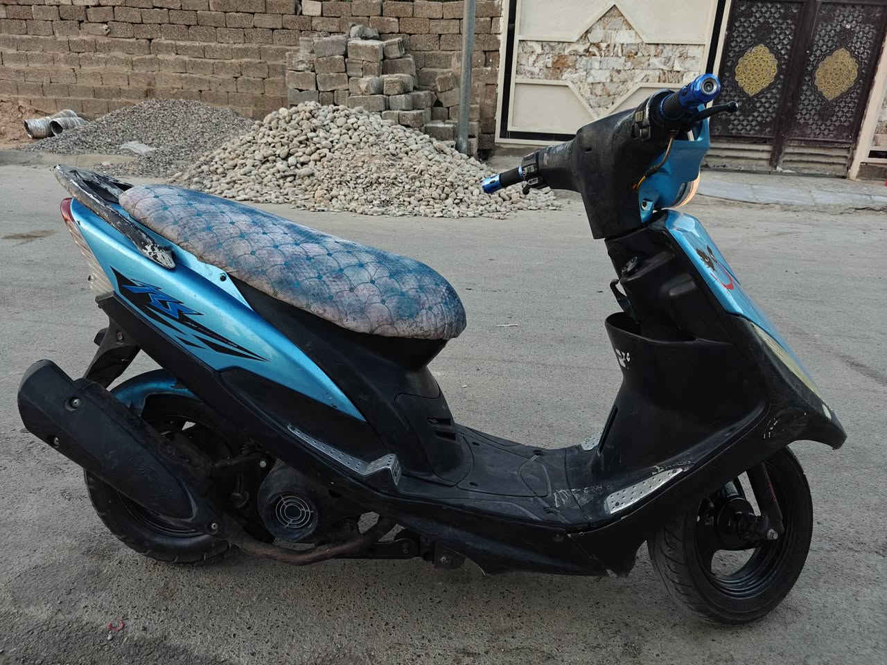 السلام عليكم ماكس عدلة للبيع محرك مكفول كهربائيات لايت هورن اشاير كلة شغال سلف هندر ..مكاني بغداد العبيدي *********** اتصال السعر 375
