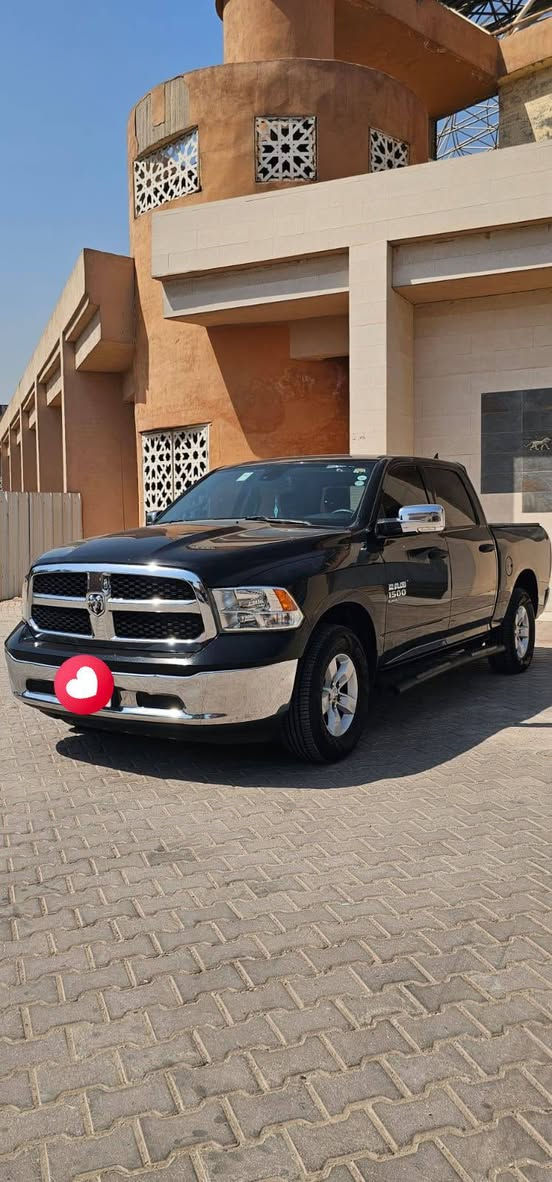 للبيع
دوج رام 1500 كلاسك 
لون  اسود  
موديل 2023 
باب طويل بدي قصير المرغوب 
حجم المحرك 3600. V6 
تنفس طبيعي 
شاشه حجم كبير 
كير ماوس 8نمر 
تبريد قطعتين ثلج 
نضام مانع انزلاق 
دوسات جانبيه  
كشن منفصل دبل
حساس اطارات
 جكمجه 
تحكم استيرن  
  سبايدر قماره  
غلاف بدي  
تخم تاير     
كامره دواره
سيرفس 
صدر جديد 
سياره وارد امريكي حادق جاملغ خلفي+باب خلفي  
رقم شمالي تحويل ثاني يوم 
ماشيه 64 مايل 
السعر220$ وبيها مجال 
المكان بغداد
***********
.
