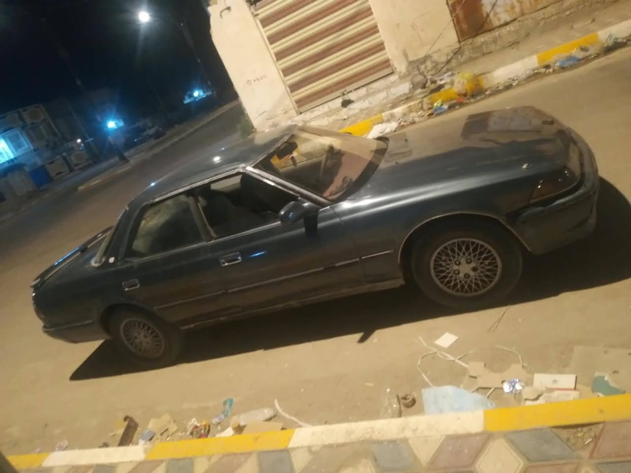 سلام عليكم السلام مارك كربلائي  موديل 92 مكينه وكير ونجي مكفولات حداديه جديده كهربائيات كله شغاله مكاني ناصريه 
تخم تاير جديد   رقم بصره. صاحبه يريد تحويل 
السياره مكفوله السعر. 35 وبيه مجال  الاستفسار *********** مكاني ناصرية
