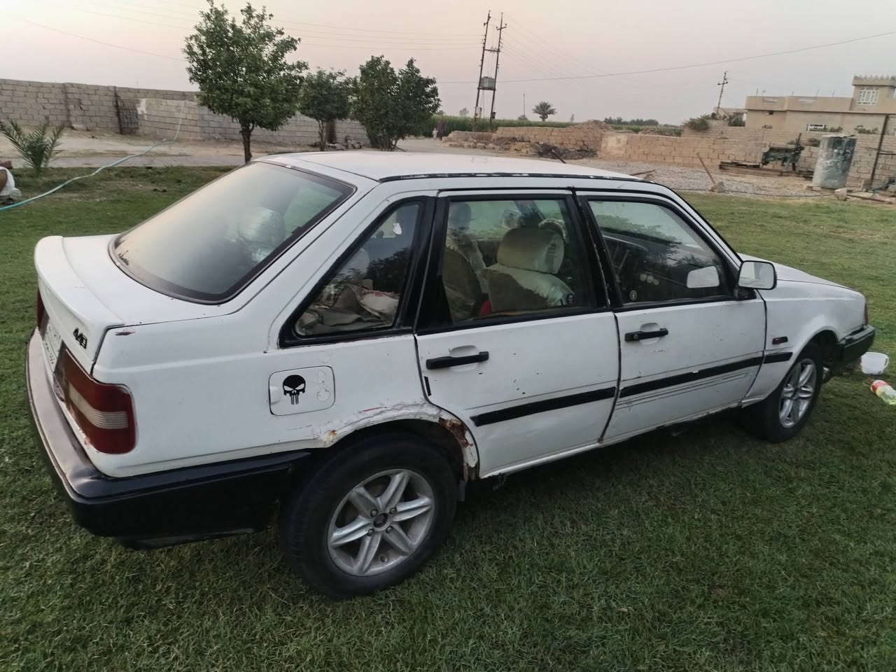 سلام عليكم البيع فولفو
كيرمحرك كله شرط
كهربائيات كلها شغاله
مسجل اربع سماعات
باتري جديد مدوشمه
موديل 1992
رقم ألماني سنويه عضم عاج مشروع وطني
بيه دفتربانزين
تويرجدد
صدرجديد
مابيه لاخياس ولادعم
ولاصبق
سعر13 بيه مجال شويه حك جيه
عنوان كركوك قضاءالحويجه
رقم لاستفسار ***********
