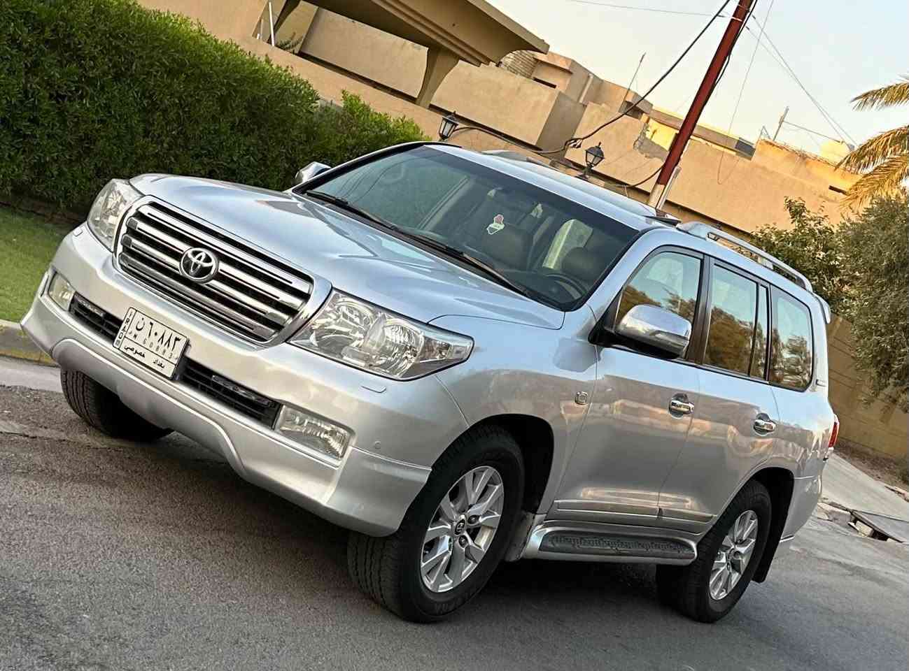 السلام عليكم
تويوتا لاندكروز 2011  VXR
صبغ دعاميه اماميه فقط
محرك  5700  مكفول
دشبول ليزري فول مواصفات سونار بالمنشور السياره باسمي تحويل مباشر  بيع او مراوس حسب القناعه
السعر  ( 290 ) وبيها مجال جدا بسيط مكانها بغداد العامريه شارع المنظمه
ماشيه 178 حقيقي 
 ***********
*********** بغداد, العراق
