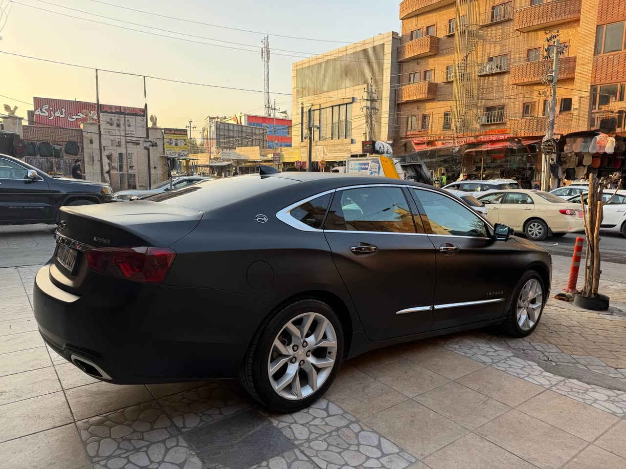 سەرەتا بەناوی خوا
Impala premier V6 2019
فول مواسەفاتە بێ پانۆراما
کوشن کامل جلد هەردوو کوشن کارەبا و هیتەر
راداری ئاوێنە ناوچەی کوێر 
بەسمەو شەغال هەر چوار دەرگا بەسمە 
شاشە گەورەو قاصەو کامێرا حاسە پێش و دواوە
تەبرید دوو زۆن
تەحدید سورعە سوکان فۆلیۆم
ئەپل کار پەلەی و ئەندرۆیت ئەوتۆ
وایەر لێس چارج 
لیدی ناو داشبول دەرگا بیلاد 
موکبەرەو ئمپری فایەر سیستەمی دەنگی Bose
لایت ئەلقە و زینۆن بیلاد 
ویلی ١٩بیلاد
ئاوێنەو تولی دەرگا نیکل 
دفیوزەر
سەیارەکە لەزگەی مات ئەصلی کاراوە
سەیارەکە تابلێی جوان پاکە ناوی لۆک لۆکە 
بێ لێدران بێ ئێرباگ تەنها پارچەی دزاروی هەیە 
هەموو گیانی بەشەرت گێر مەکینە کاربای
تەحویل غەرامە بە شەرت 
١٢٧گەڵا و مەجالێکی کەم
***********:ژم السليمانية, العراق

نص مكتوب في الصور:
- Sako Car Accessory
- ***********
- ***********