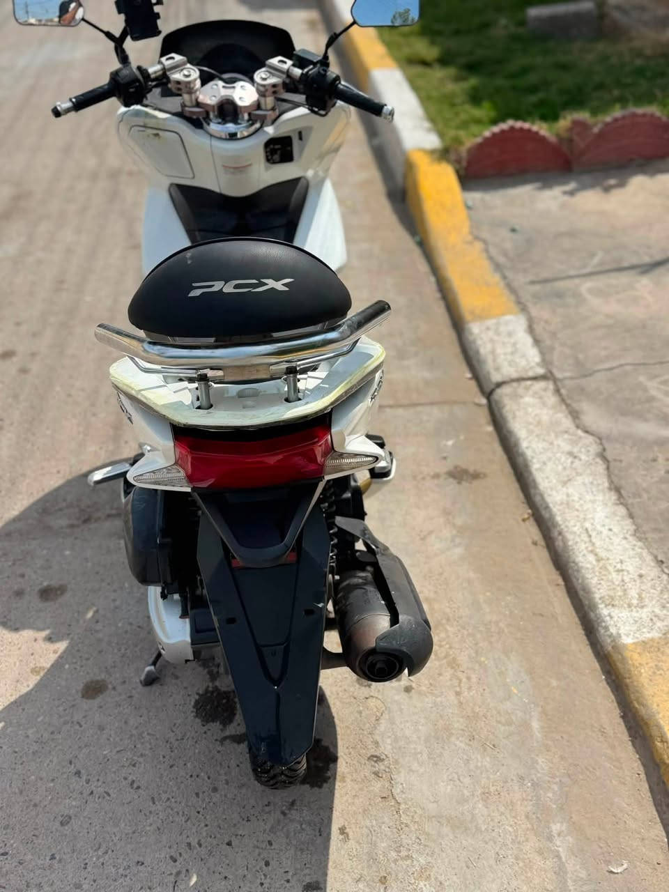 دراجه pcx جيل الثاني ماشيه 35
ياباني jf ✅
محرك 125
حساس ازدحام ستاند كهرباء ✅
الدراجه مكفوله مكينه ناعمه صوت مابيها ✅
جيب فيتر وتعال اخذها من باب البيت

سعرها 15 وبيها مجال قليل مكاني حي النصر ***********
