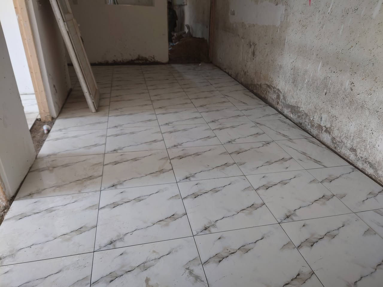 سيراميك • بخ نثر • شارع الكفاح